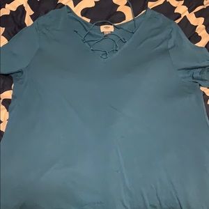 Old Navy T-shirt